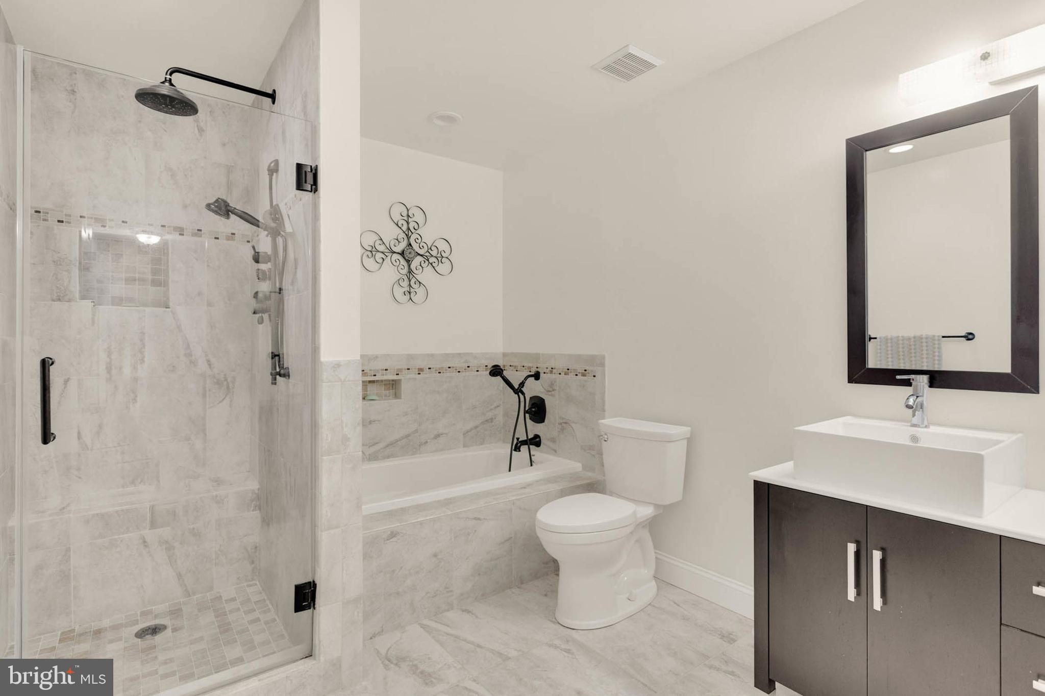 GREENE FIELDS - Residential