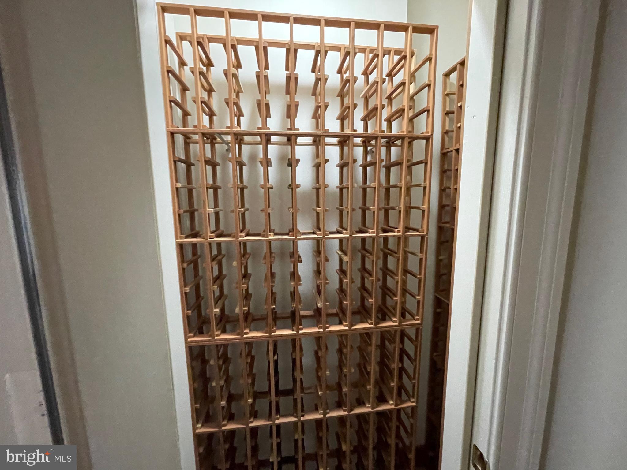 KINGS MANOR SCOTTS - Residential Lease