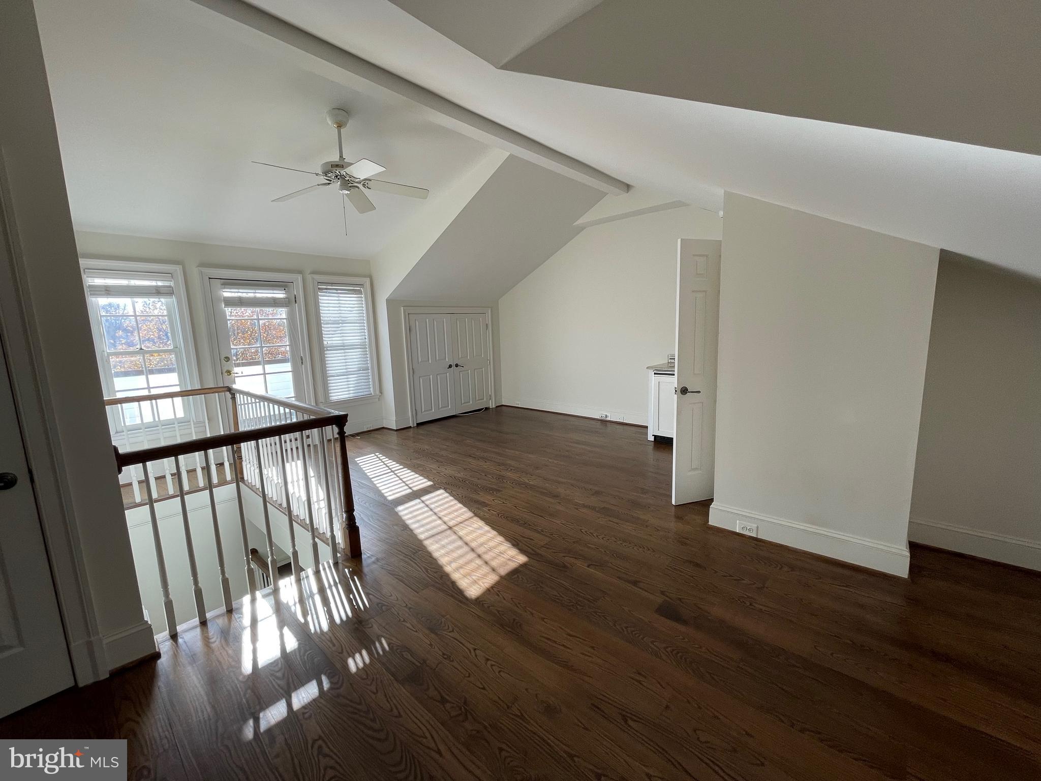 KINGS MANOR SCOTTS - Residential Lease