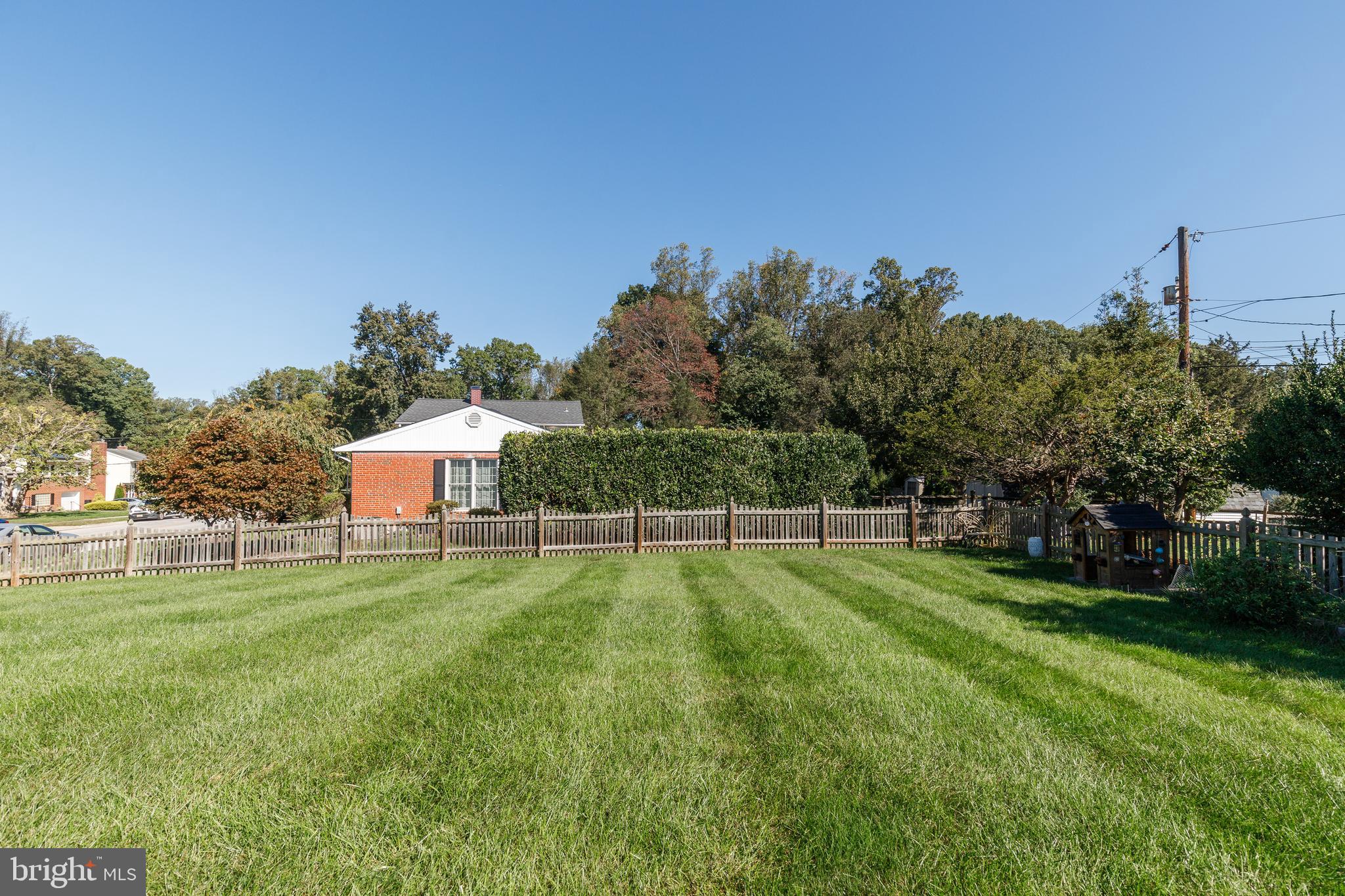 PINE VALLEY - Residential Lease