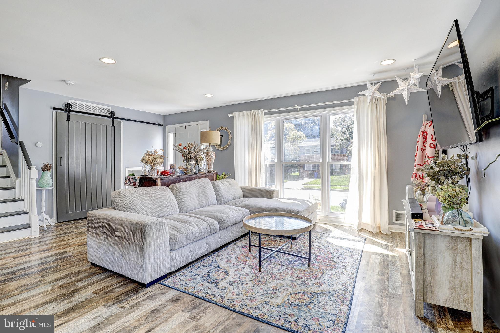 PINE VALLEY - Residential Lease