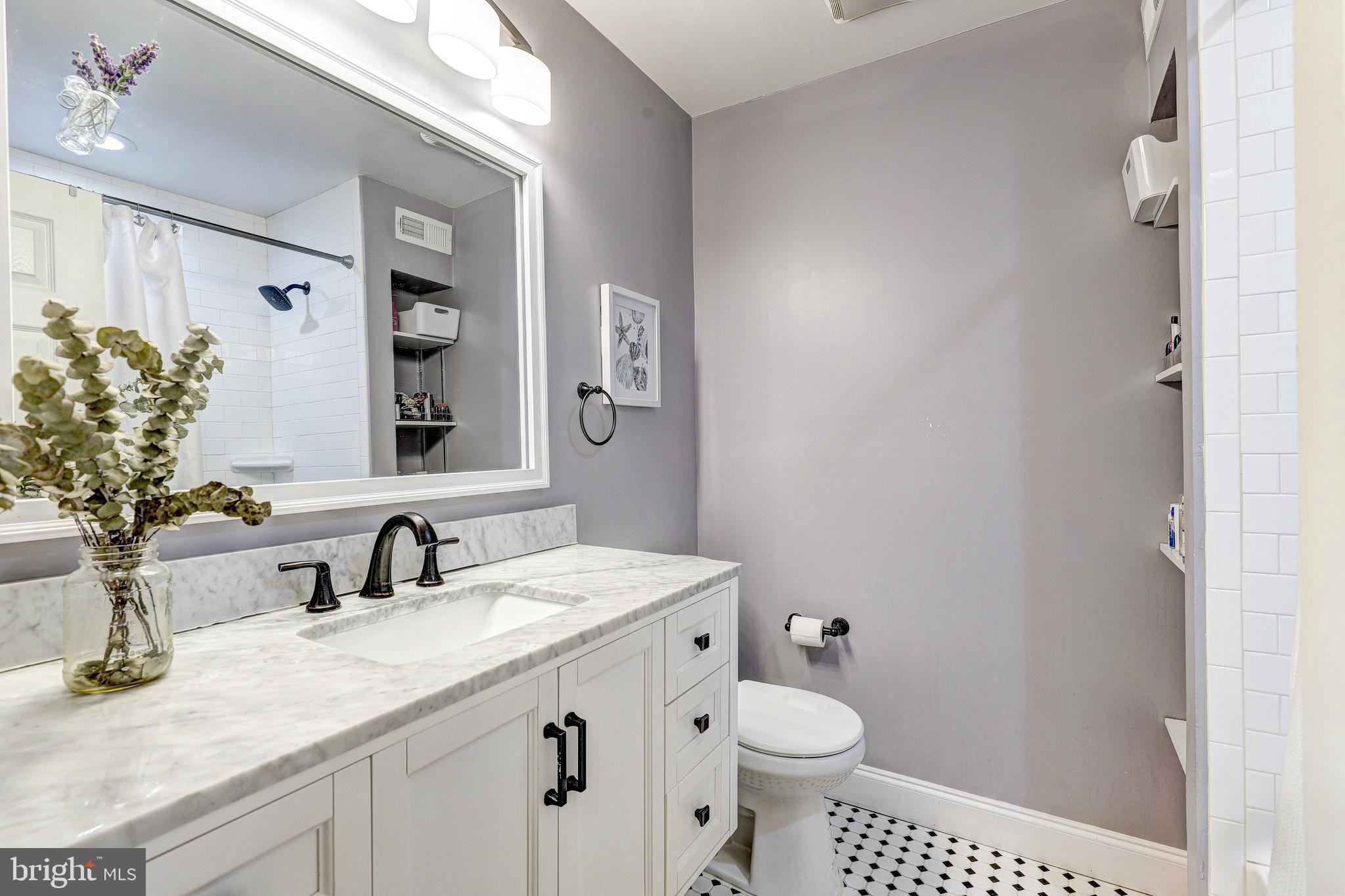 PINE VALLEY - Residential Lease