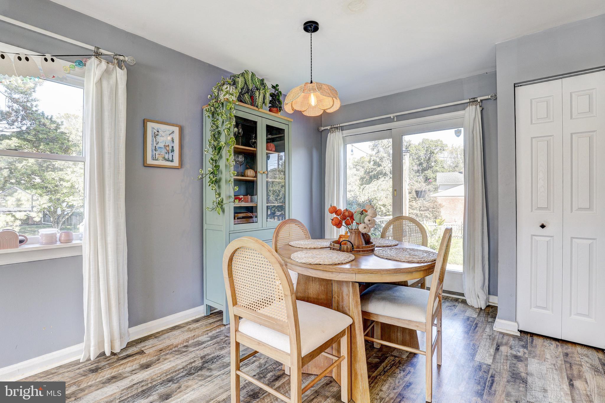 PINE VALLEY - Residential Lease