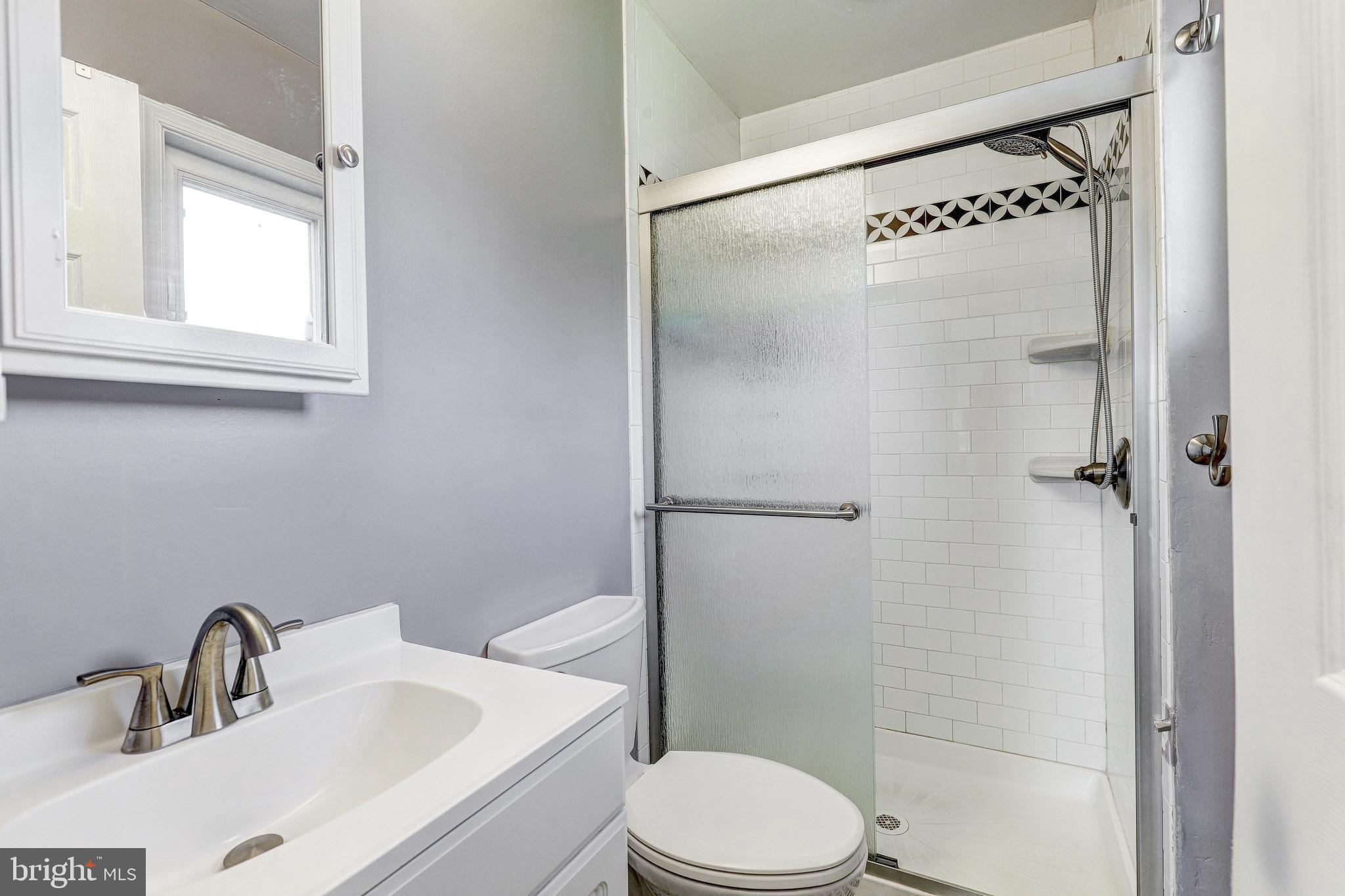 PINE VALLEY - Residential Lease