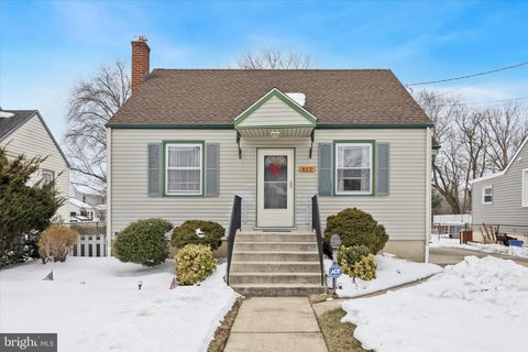 612 N WALNUT AVENUE MAGNOLIA NJ 08049