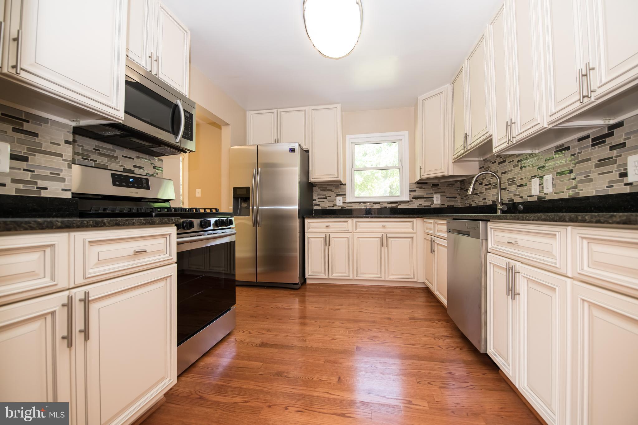 DALE CITY - Residential