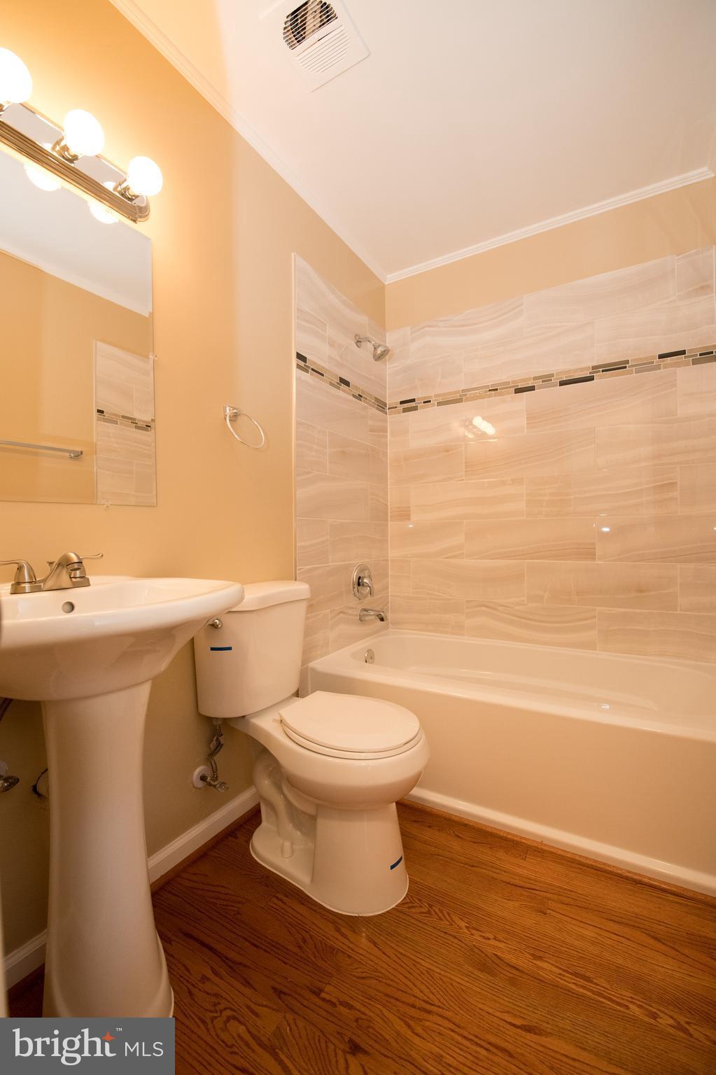 DALE CITY - Residential