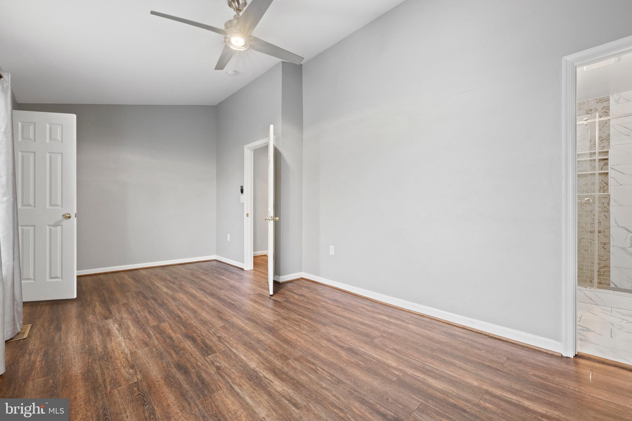 REGENCY TOWNS - Residential Lease