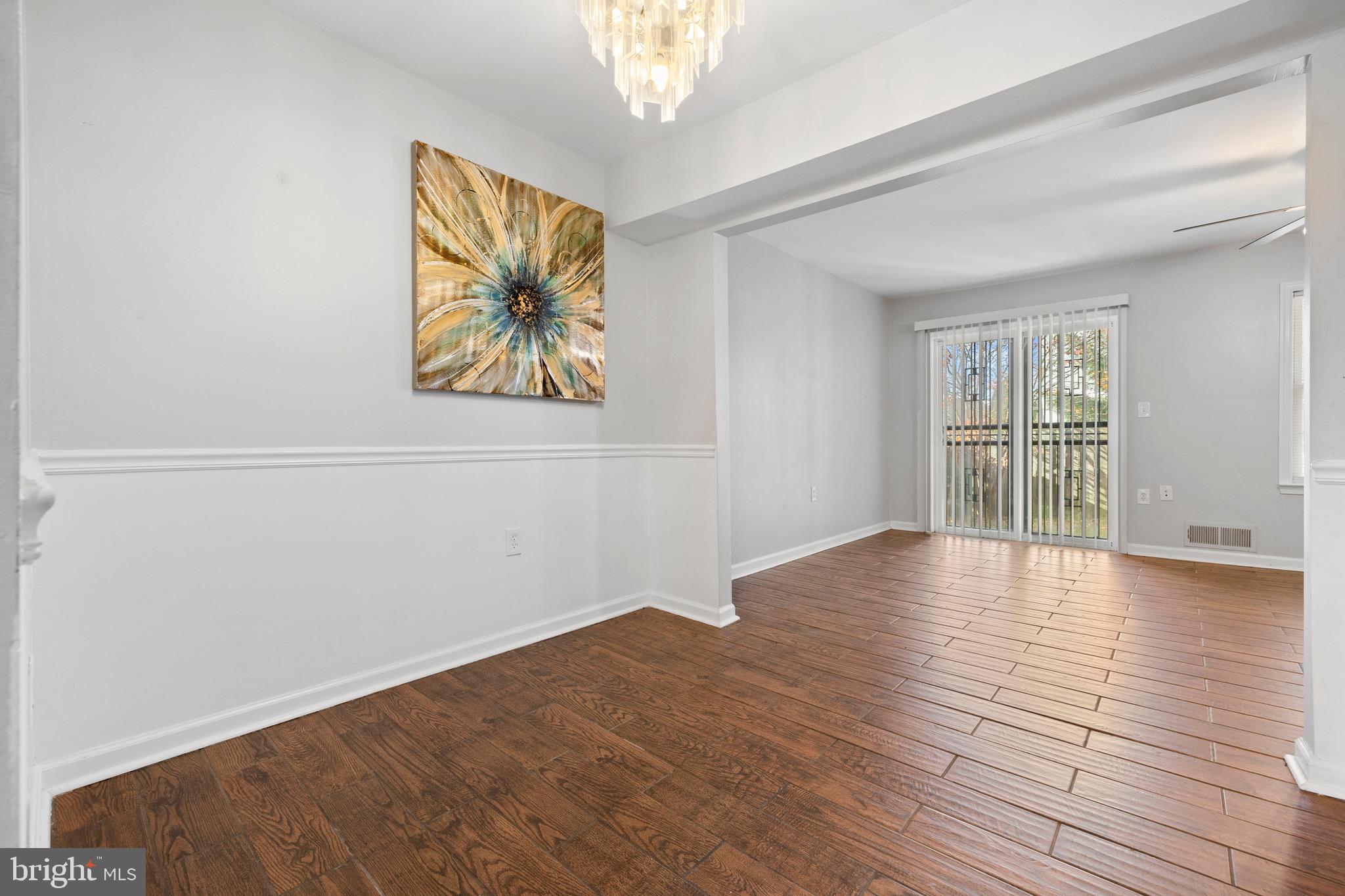 REGENCY TOWNS - Residential Lease