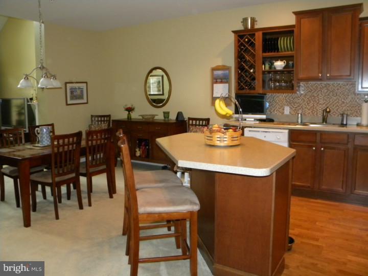 COLDSTREAM CROSSING - Residential
