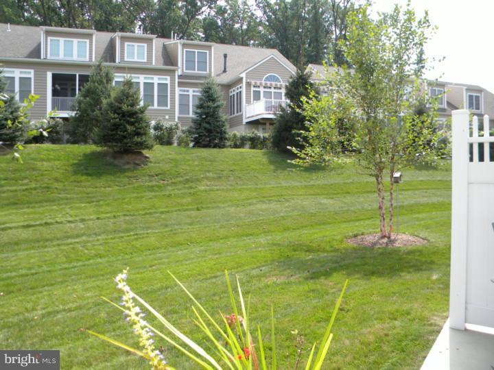 COLDSTREAM CROSSING - Residential