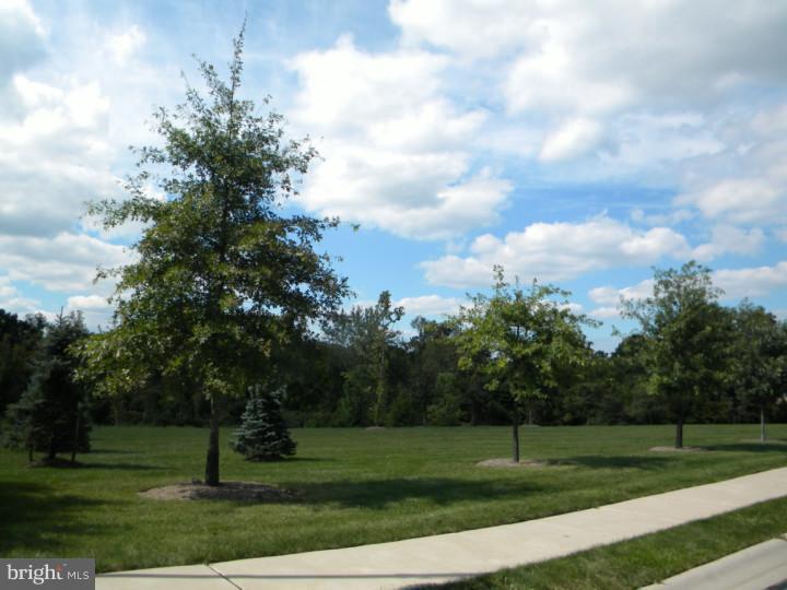 COLDSTREAM CROSSING - Residential