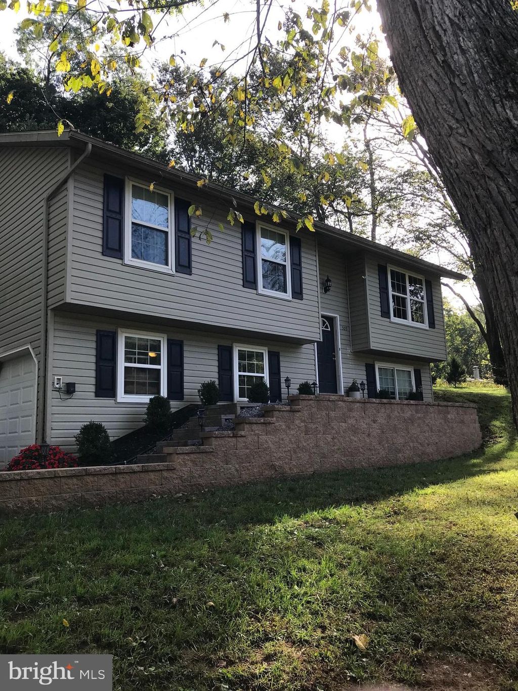 Photo of 505 Spring Run Lane Rd, CONESTOGA, PA 17516 (MLS # PALA2077602)