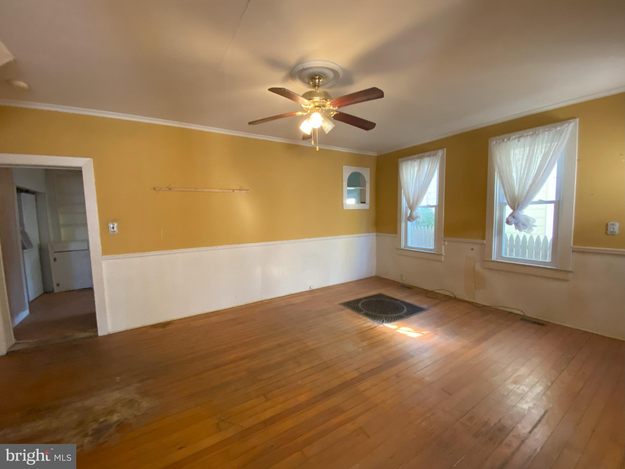 BRUNSWICK - Residential