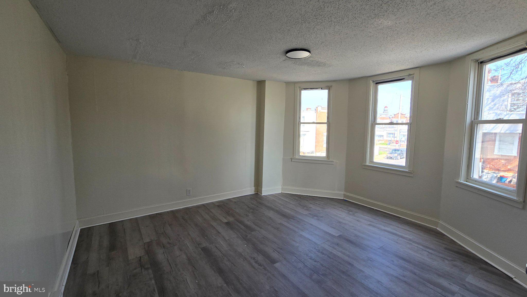 COBBS CREEK - Residential Income