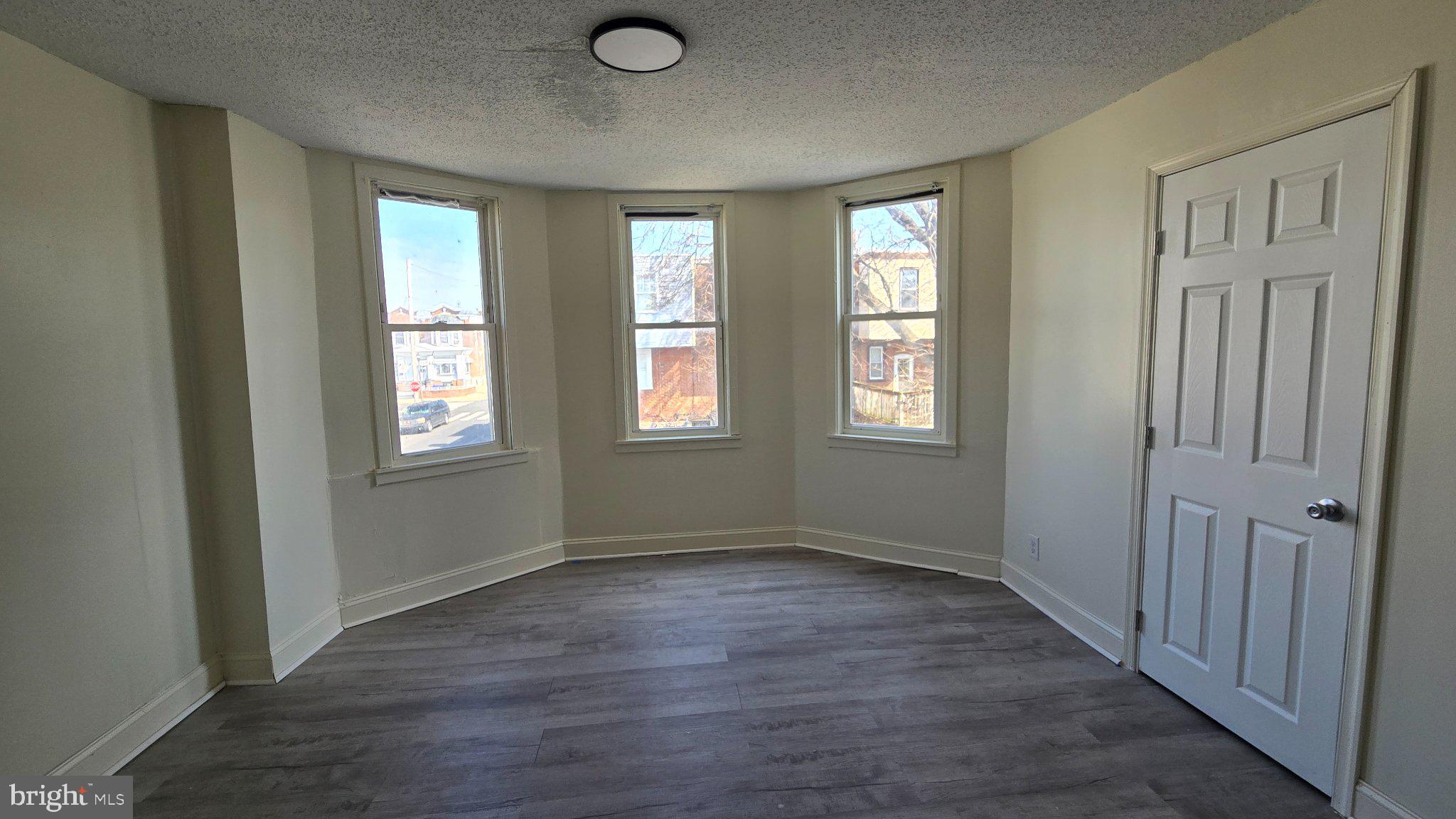 COBBS CREEK - Residential Income