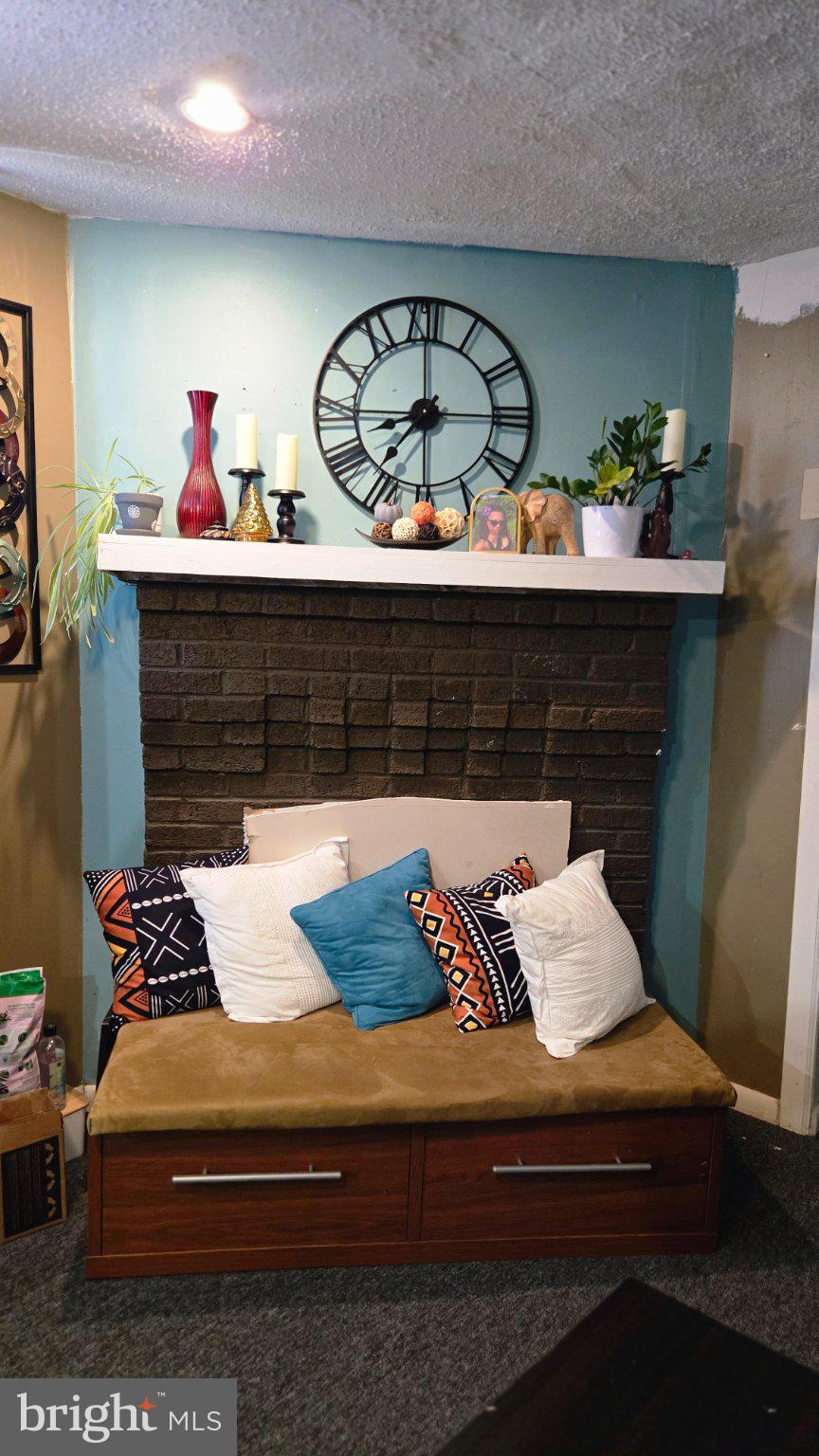 COBBS CREEK - Residential Income