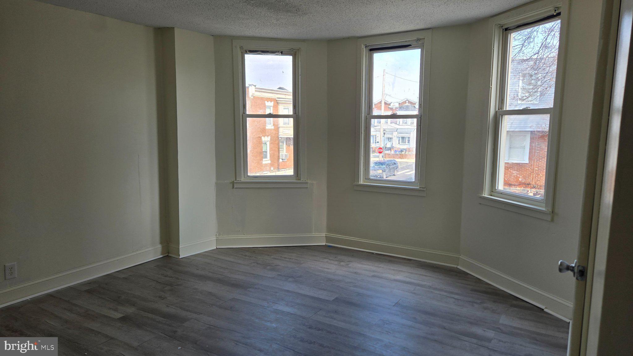 COBBS CREEK - Residential Income