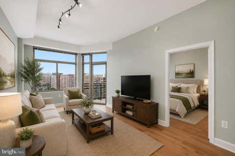 Photo of 3600 S Glebe Road #1116W, ARLINGTON, VA 22202 (MLS # VAAR2075520)
