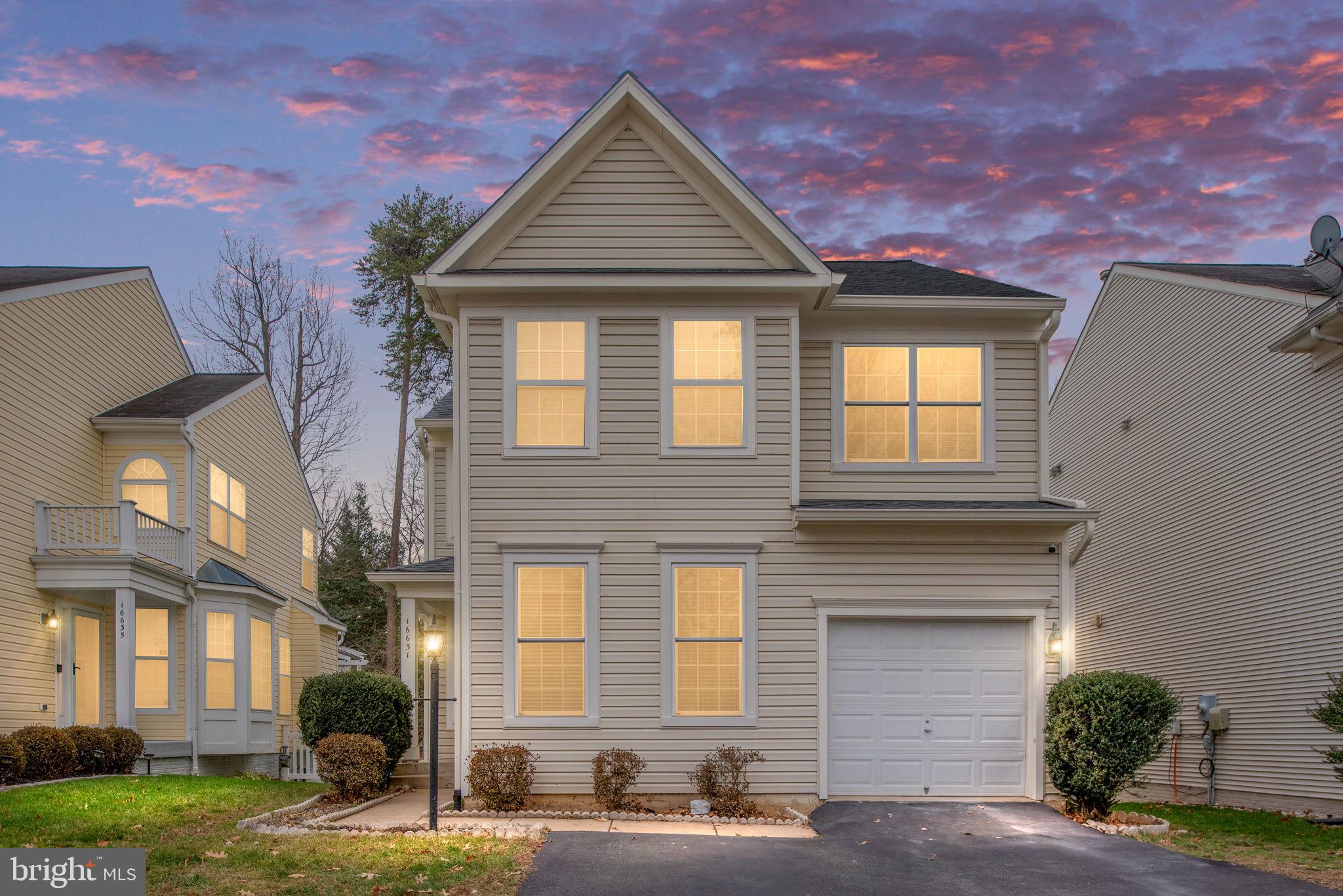 SPYGLASS HILL - Residential Lease