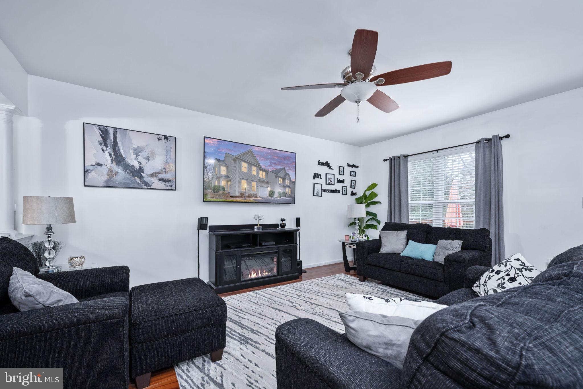 SPYGLASS HILL - Residential Lease