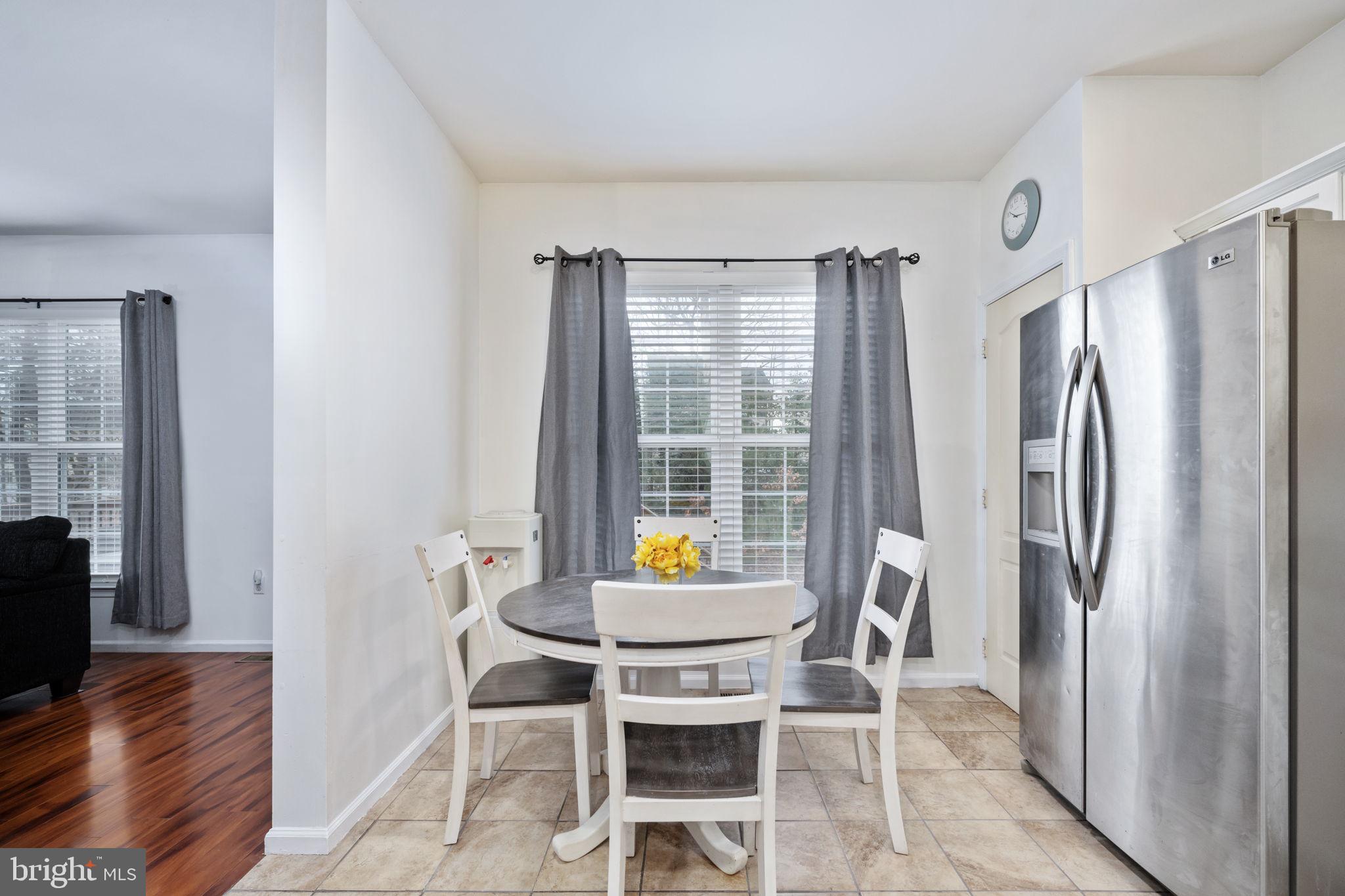 SPYGLASS HILL - Residential Lease