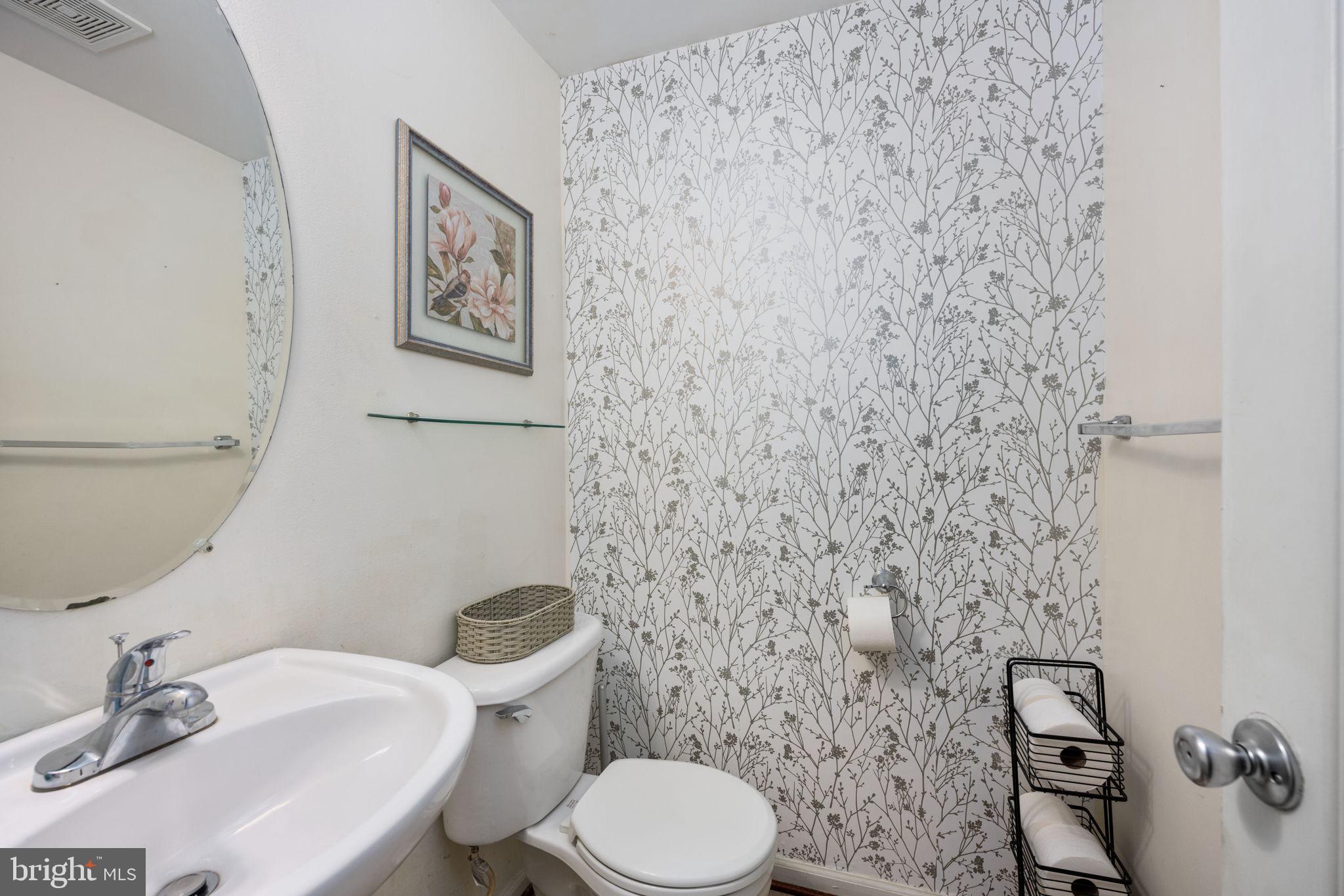 SPYGLASS HILL - Residential Lease