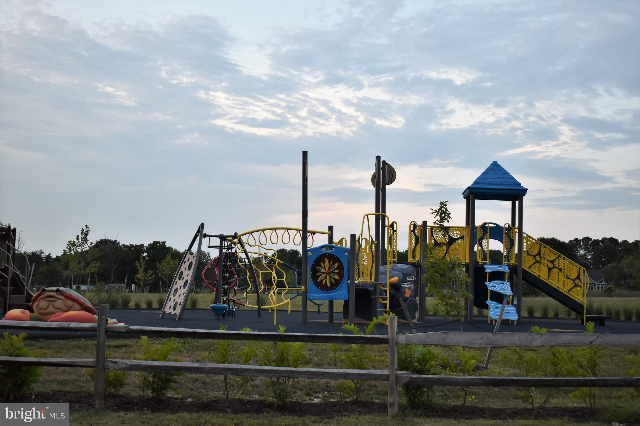 CENTREVILLE - Residential