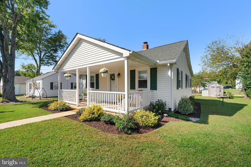 Sweet Home-Experience the charm and convenience of small-town living in this delightful bungalow in Historic Centreville. This home offers a blend of modern comfort and timeless charm. Enjoy a spacious primary bedroom and relax in a warm and inviting living room featuring built-in shelves, creating a cozy ambiance. Updated bathroom and kitchen ensure convenience and style. The welcoming front porch invites relaxation and a place to unwind. Move in ready this home is designed for easy care and energy efficiency. Take a short walk to the town wharf and picnic area, launch your kayak or boat for a leisurely day on the water, or explore nearby hiking and biking trails. Enjoy the charms of Centreville's downtown, featuring restaurants, a hometown pharmacy, library, and historical sites. Small Town Living isn't just a house; it's a lifestyle. The owner has found a new home and the sale is contingent upon concurrent settlements. Please allow 2 hours’ notice to show.