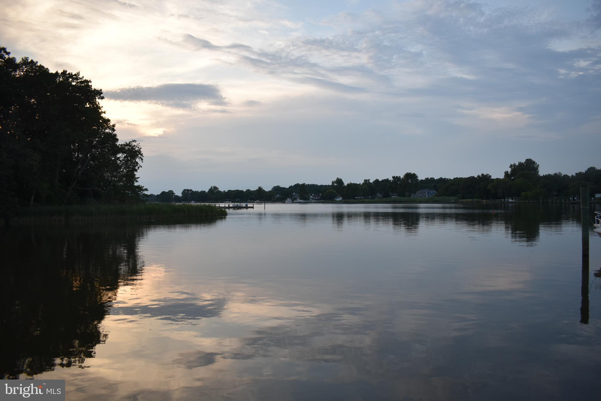 CENTREVILLE - Residential