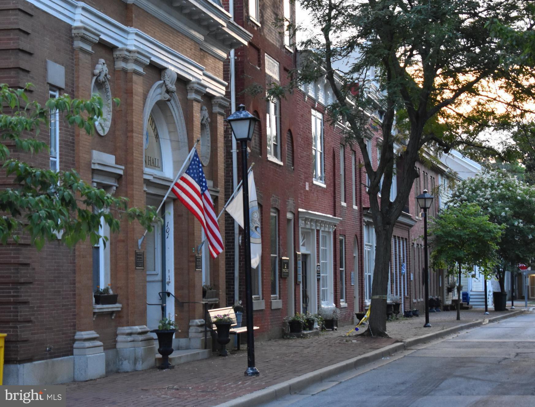 CENTREVILLE - Residential