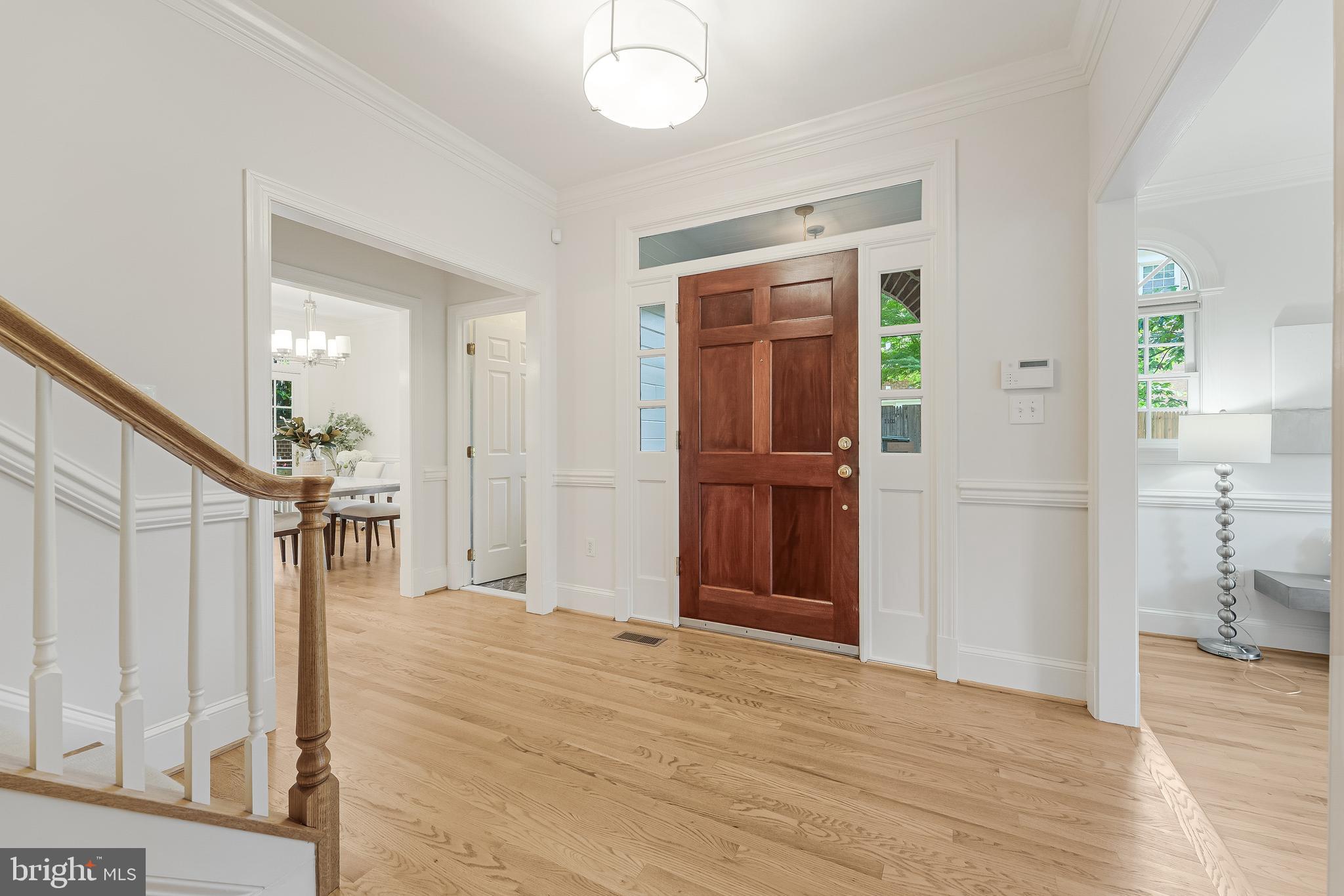 1107 KENSINGTON ROAD