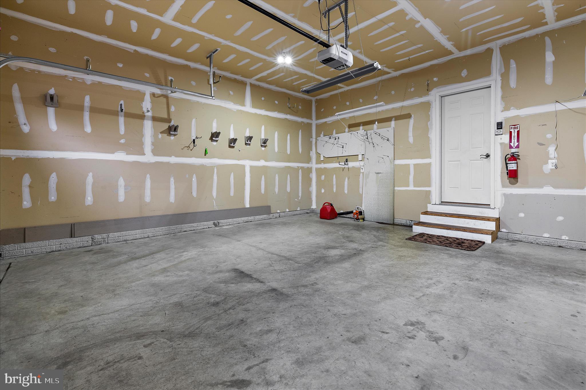 TIMBER CREEK - Residential