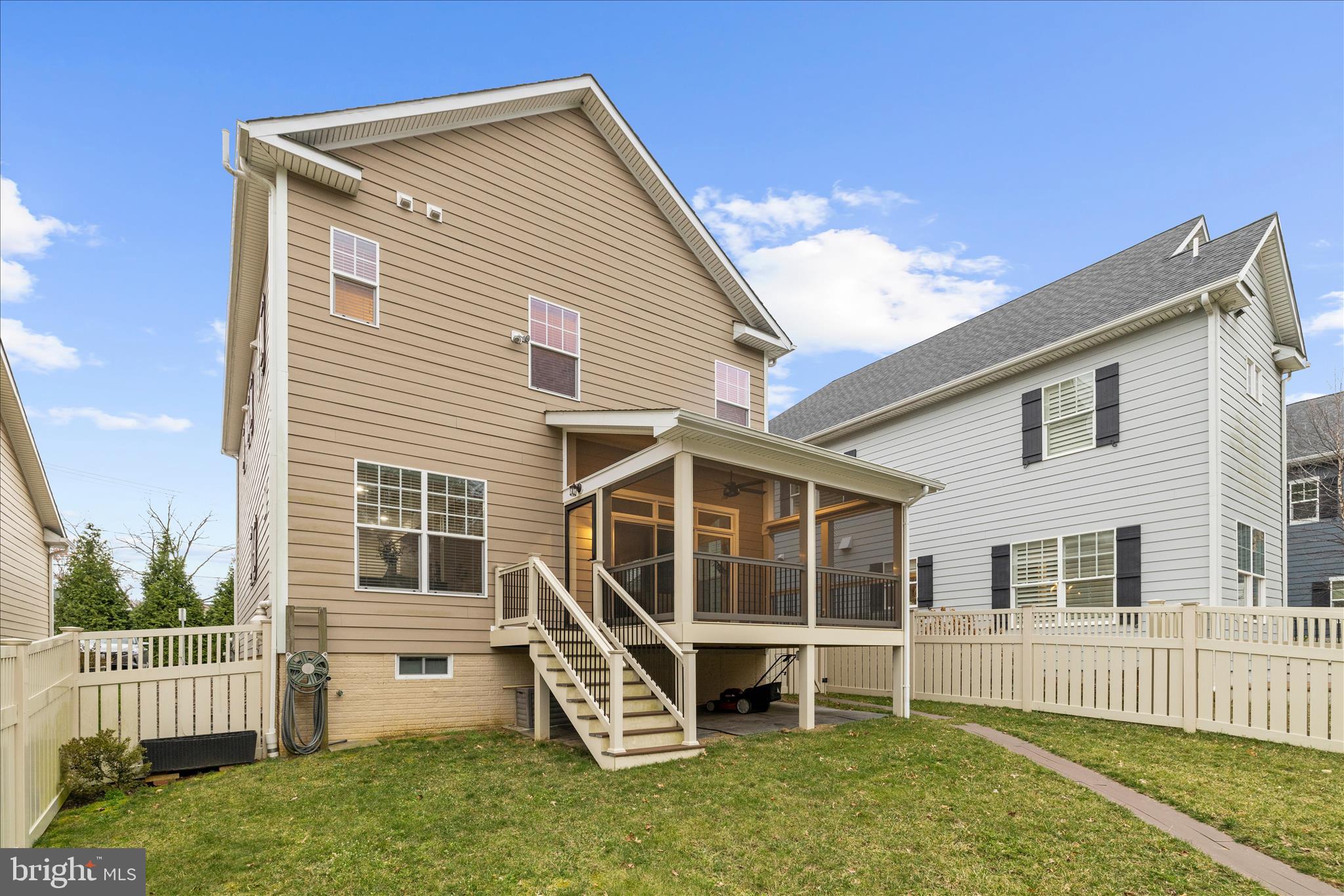 TIMBER CREEK - Residential