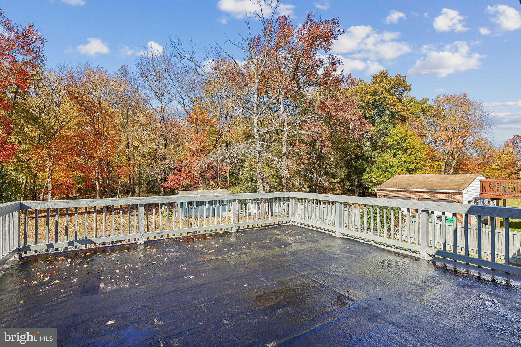 BARONS - Residential