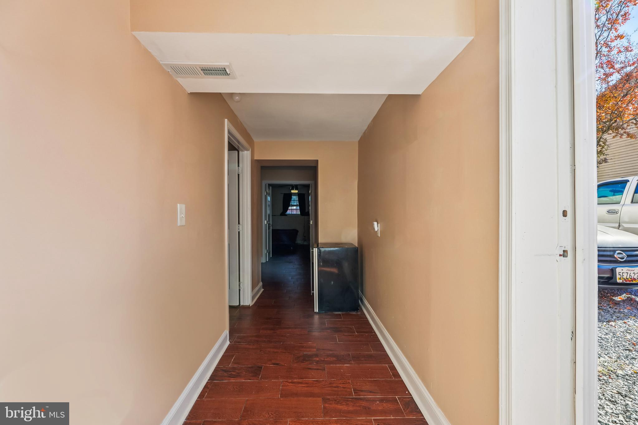 BARONS - Residential