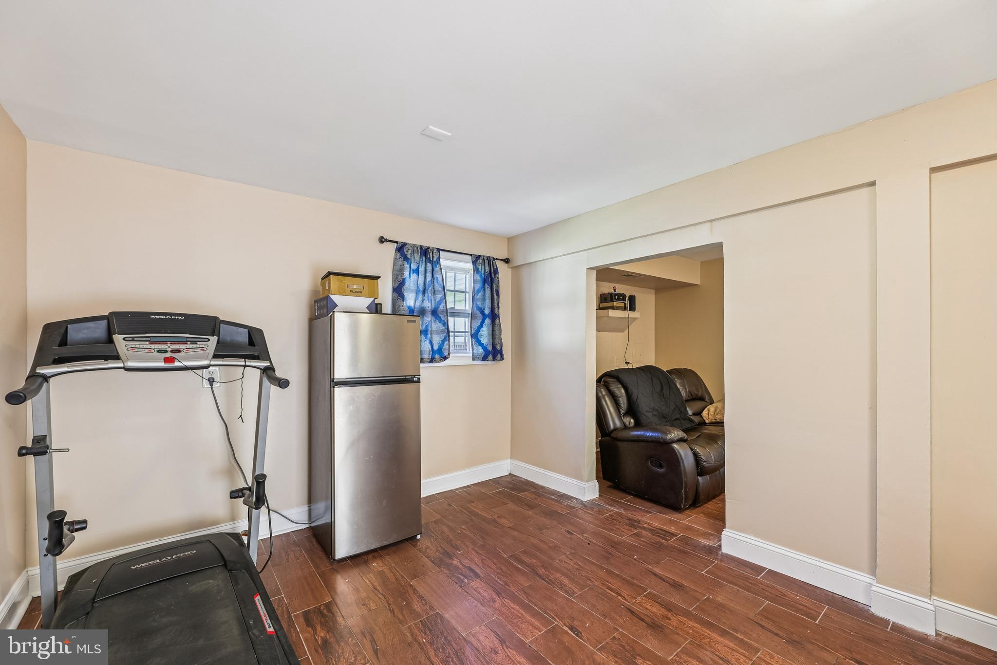 BARONS - Residential