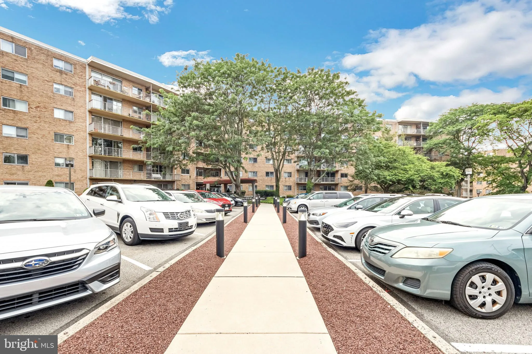 Jenkintown, Pennsylvania 19046, United States, 2 Bedrooms Bedrooms, ,2 BathroomsBathrooms,Residential,Active,186316