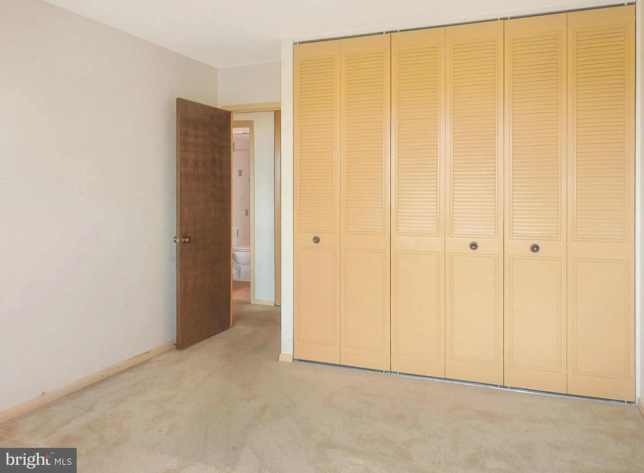 Jenkintown, Pennsylvania 19046, United States, 2 Bedrooms Bedrooms, ,2 BathroomsBathrooms,Residential,Active,186316