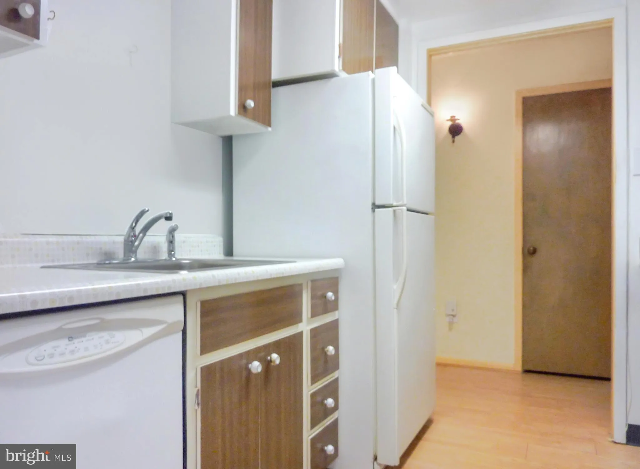 Jenkintown, Pennsylvania 19046, United States, 2 Bedrooms Bedrooms, ,2 BathroomsBathrooms,Residential,Active,186316