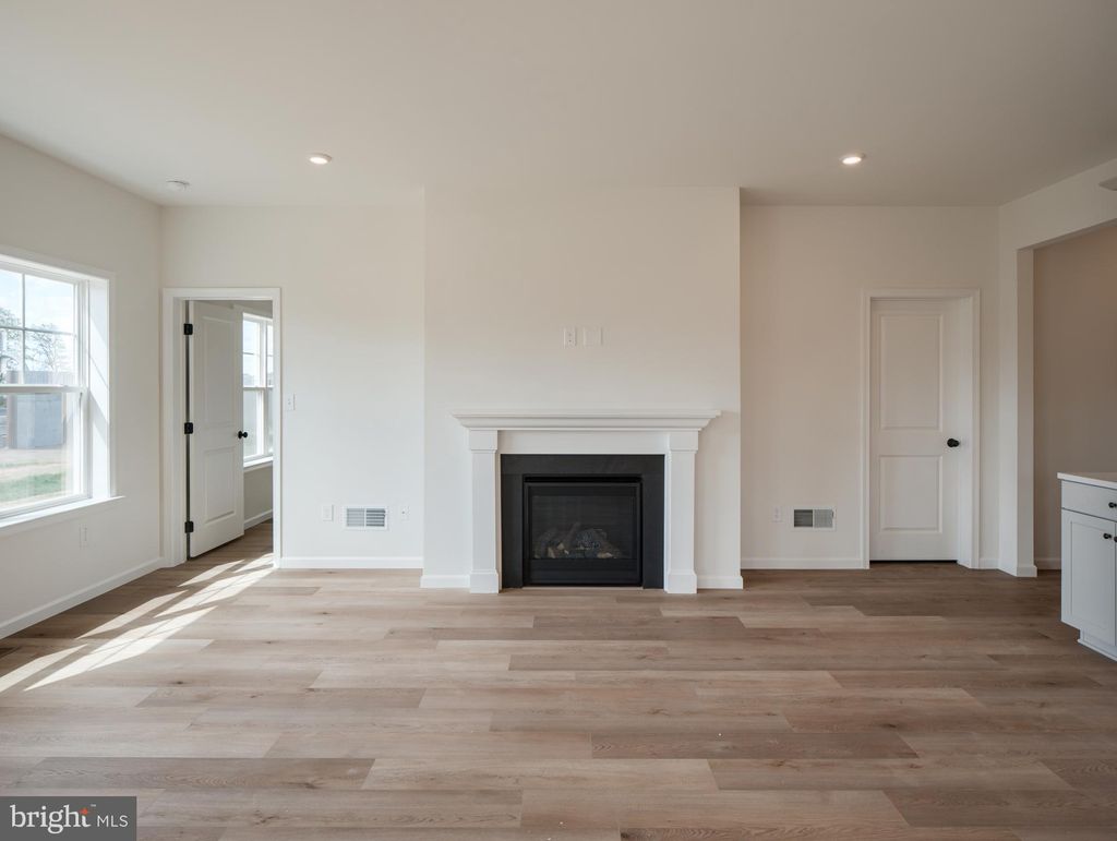 Photo of 1247 Hershey Lane, LANCASTER, PA 17601 (MLS # PALA2082860)