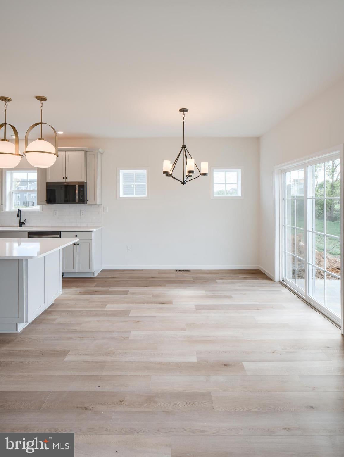 1247 HERSHEY LANE