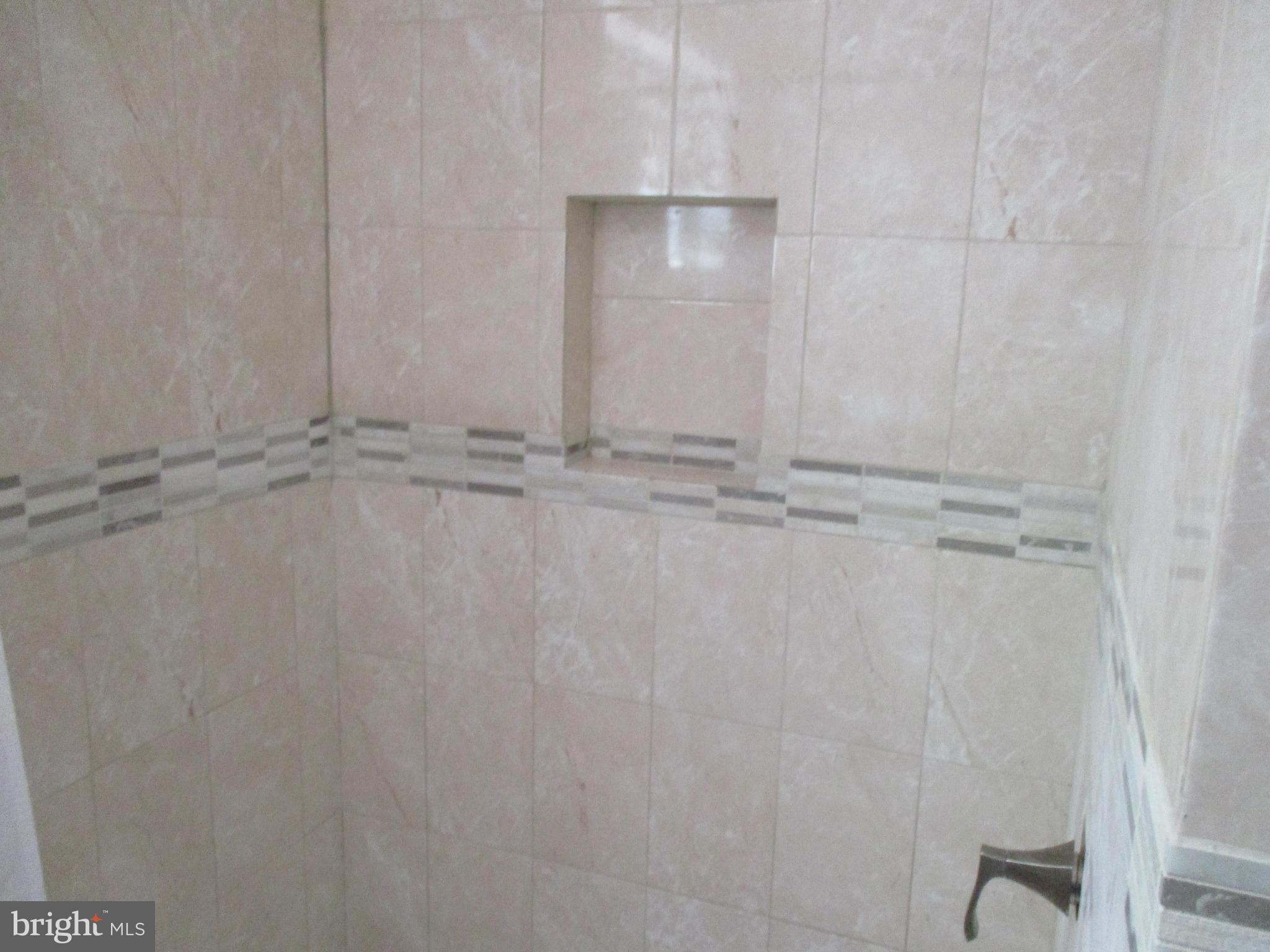 GREAT FALLS MANOR - Residential Lease