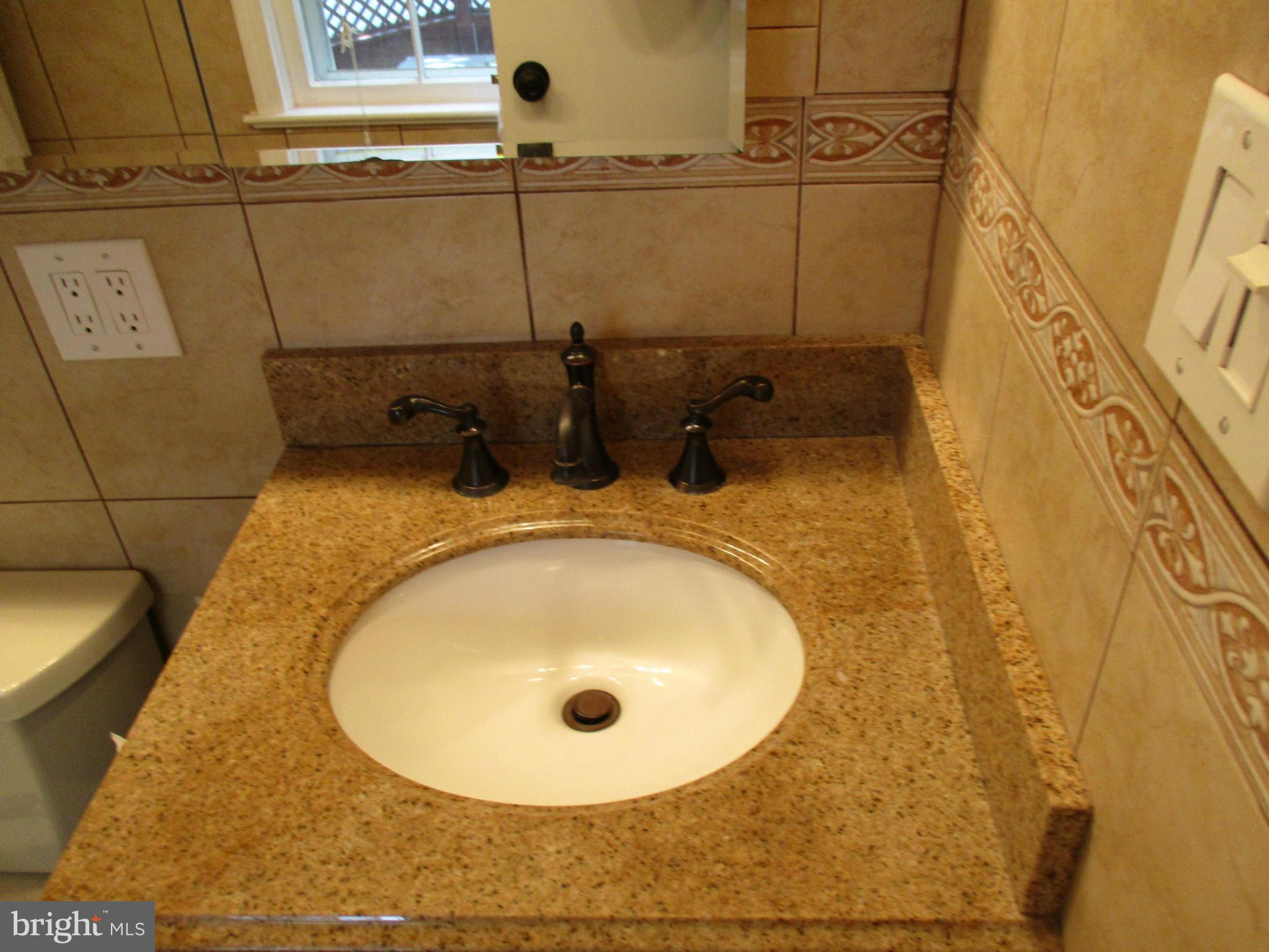 GREAT FALLS MANOR - Residential Lease