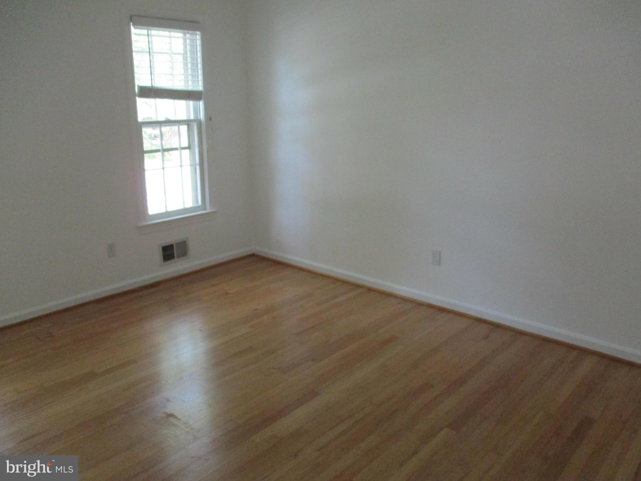 GREAT FALLS MANOR - Residential Lease