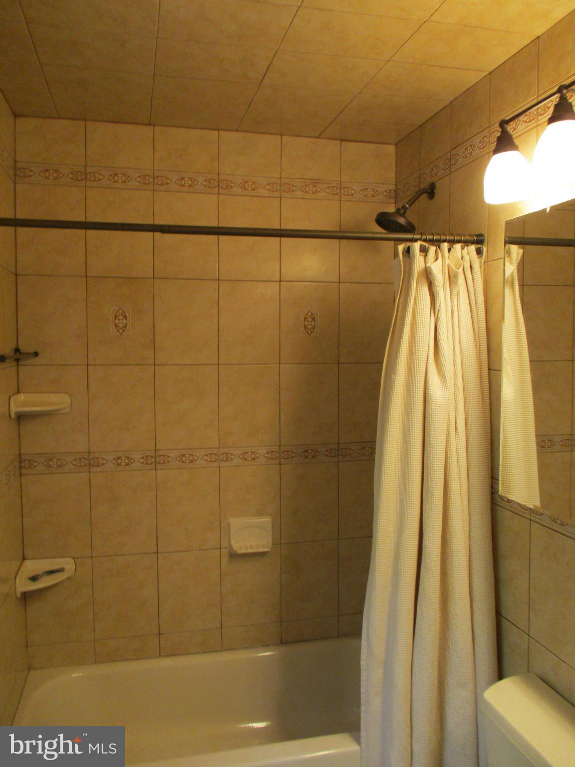 GREAT FALLS MANOR - Residential Lease