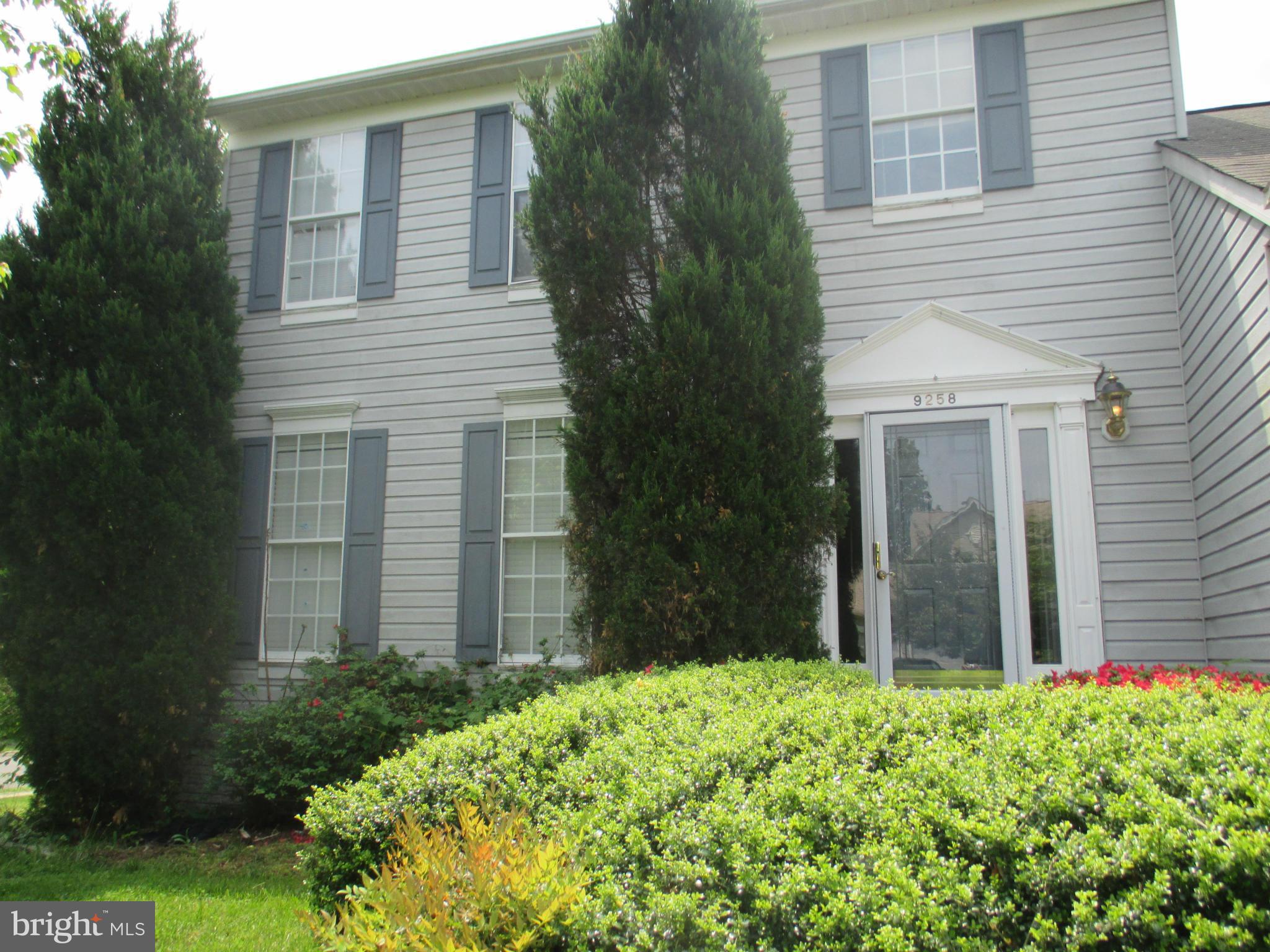 BLOOMS CROSSING - Residential