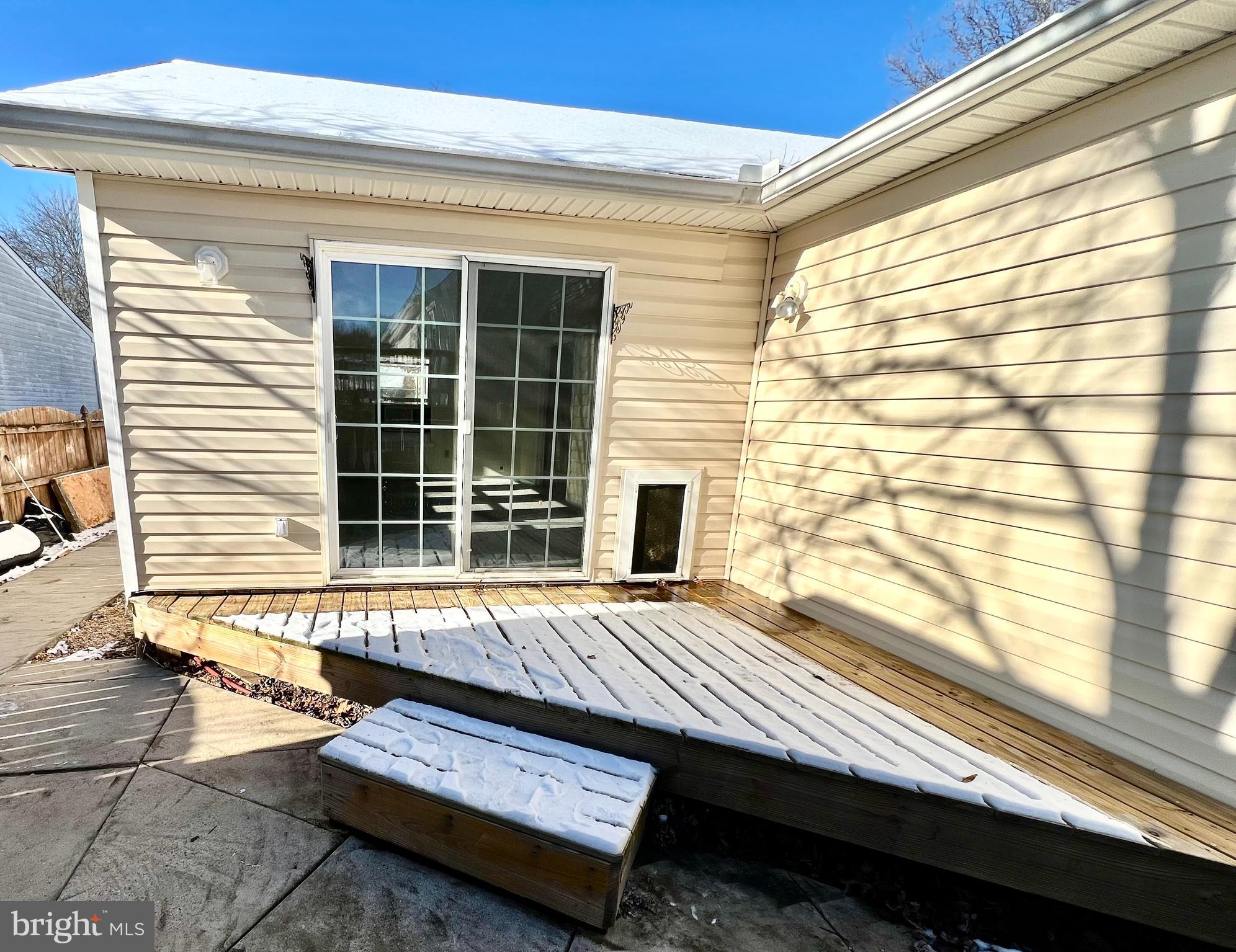 DRESDEN GREEN - Residential