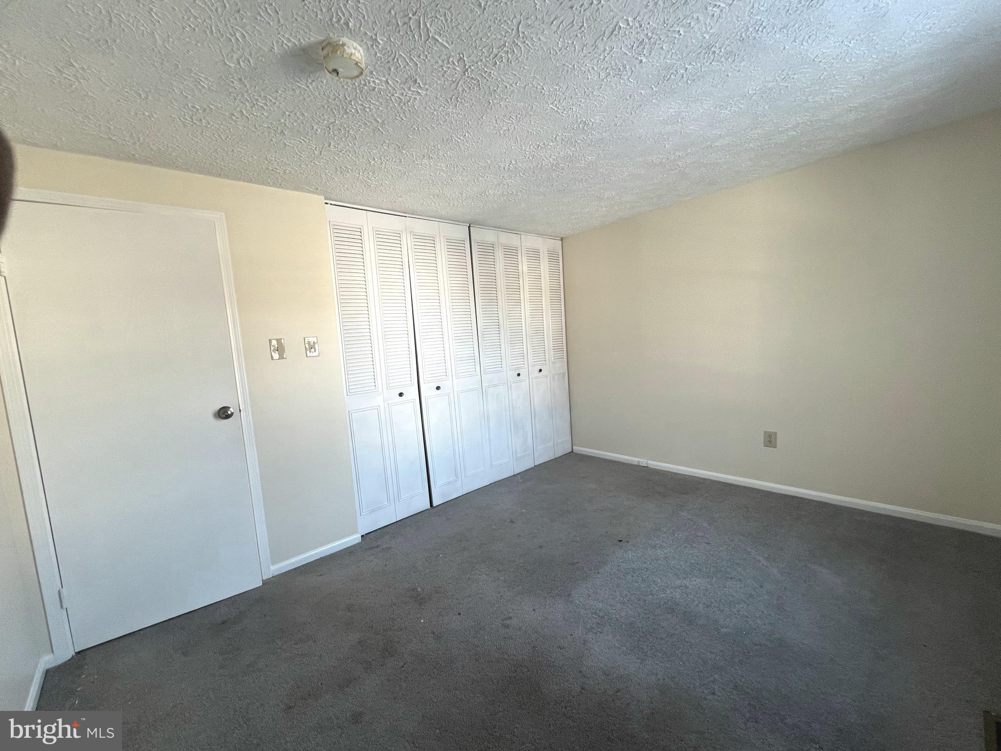 DRESDEN GREEN - Residential