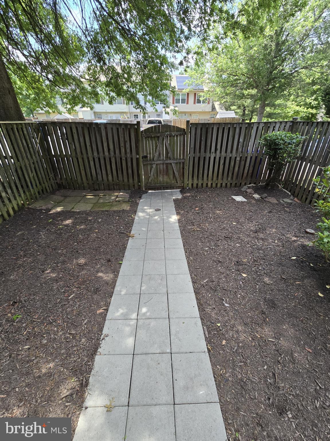 ST CHARLES HAMPSHIRE - Residential